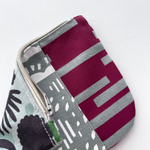 Load image into Gallery viewer, Hand printed purse – Small black, magenta &amp; white