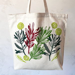 Bush Bouquet tote bag