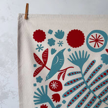 Load image into Gallery viewer, Organic cotton tea towel – Fronds &amp; Flowers