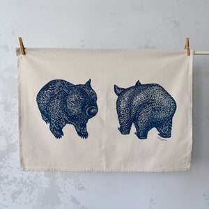 Organic cotton tea towel – Wombat front + back