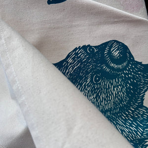 Organic cotton tea towel – Wombat front + back
